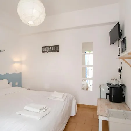 게스트하우스 Livadia Seaside 6 *