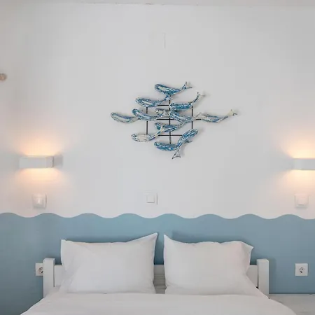 Livadia Seaside 6 3* Parikia (Paros)