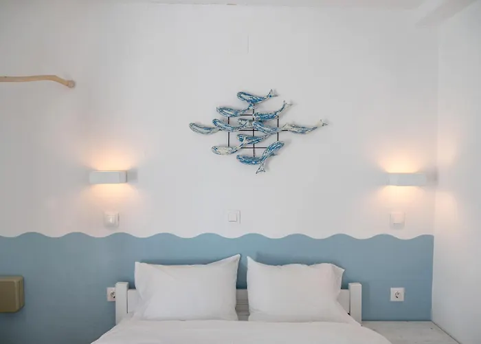 Livadia Seaside 6 3* Parikia (Paros)