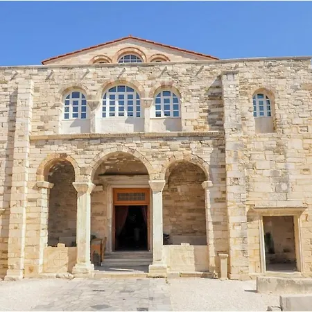 Livadia Seaside 6 Guest house