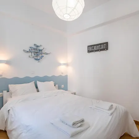 Livadia Seaside 6 Πανσιόν 3*