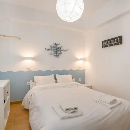 Livadia Seaside 6 3*