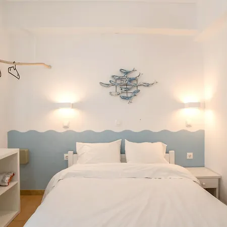 Livadia Seaside 6 3* Parikia (Paros)